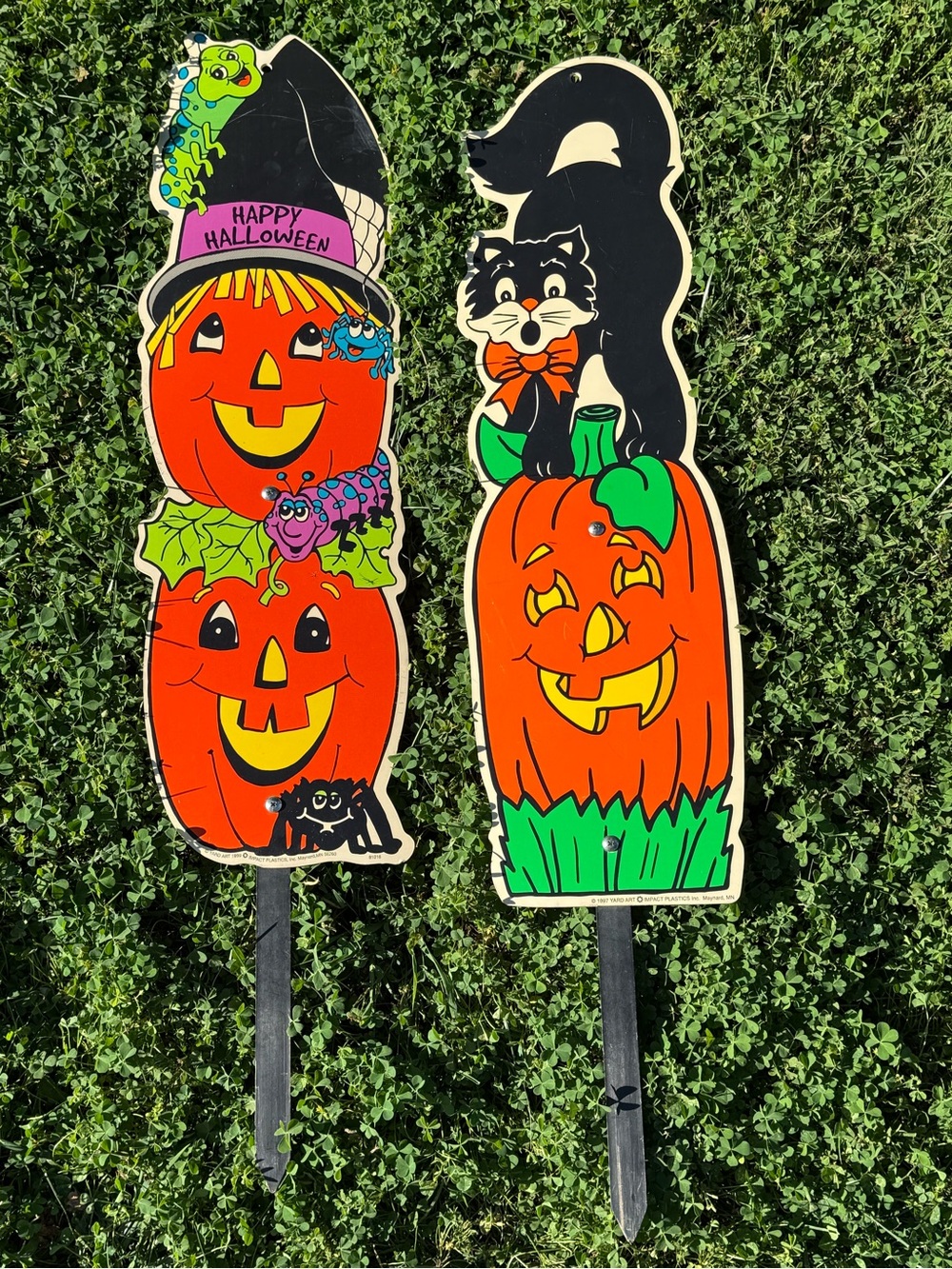 Vintage Halloween Yard Stakes Lot of 2 | Cat w/Pumpkin & 2 Pumpkins | 1997 | EUC